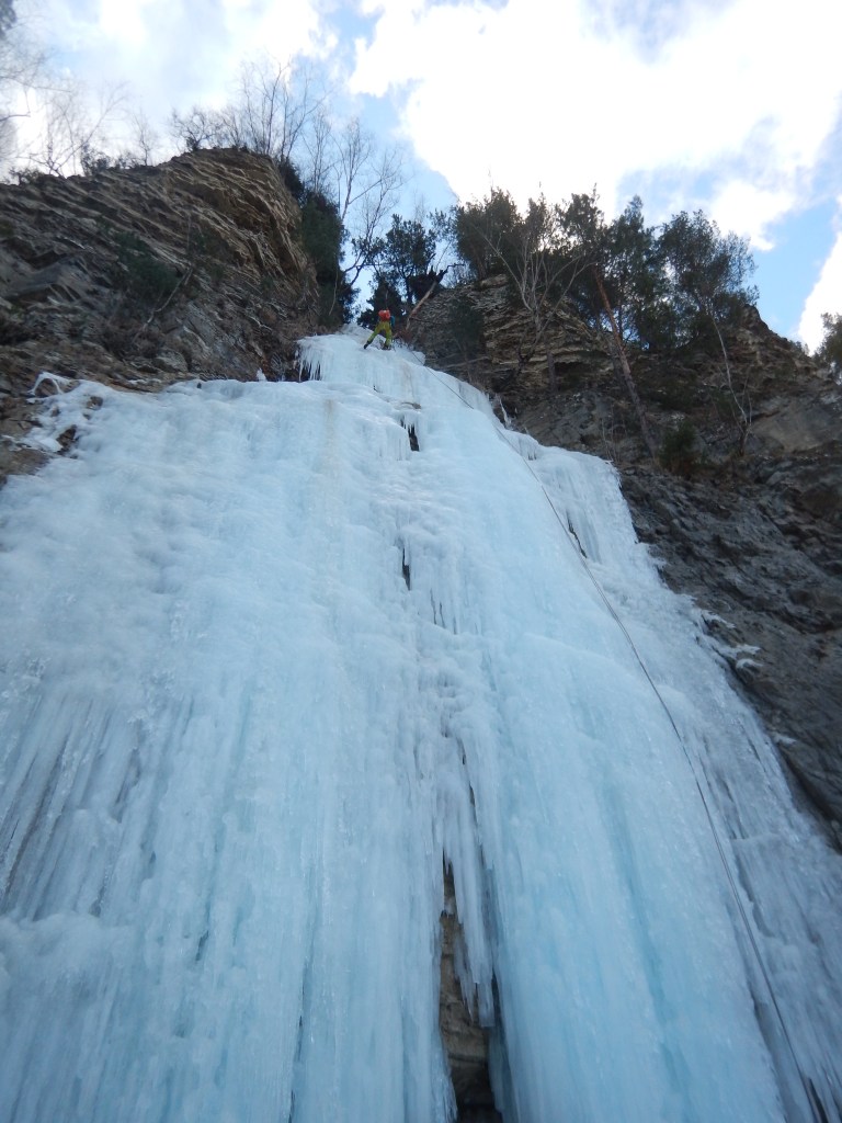 Frozen waterfall at Biisi